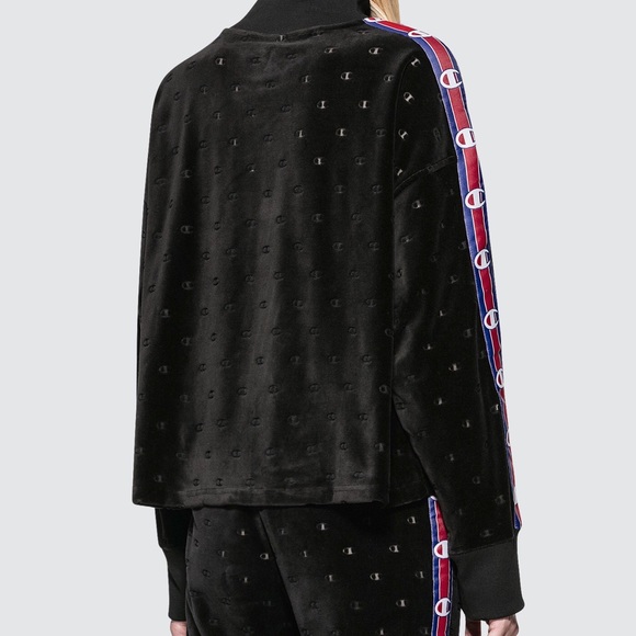 Champion Velvet All over Logo Sweater - Picture 4 of 8